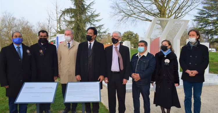 ফ্রান্সে প্রথম স্থায়ী শহীদ মিনার উদ্বোধন