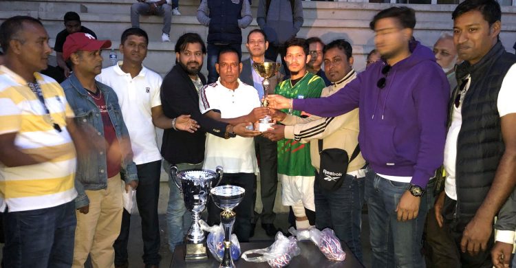 বর্ণাঢ্য আয়োজনে প্যারিসে সহিদ-ছাইম ফুটবল টুর্নামেন্টে বৈরাগীবাজার চ্যাম্পিয়ন