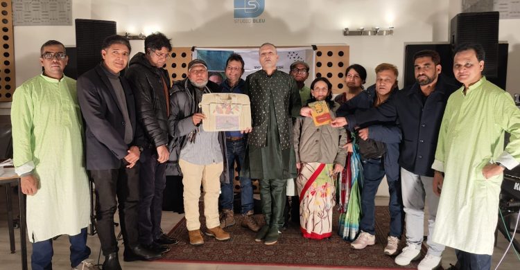 প্যারিসে অক্ষরের আয়োজনে সাইফুল ইসলামের একক আবৃত্তি সন্ধ্যা